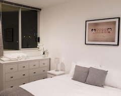 Entire House / Apartment Spacious Apartment Next To Victoria Park + Heatpump, Carpark (Auckland, New Zealand)