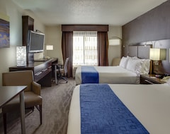 Holiday Inn Express Hotel & Suites Meadowlands Area, An Ihg Hotel (Carlstadt, USA)