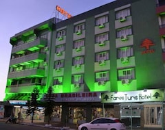 Khách sạn Fares Turis Hotel (Uruguaiana, Brazil)