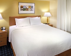 Hotel Fairfield Inn and Suites by Marriott Cincinnati Eastgate (Cincinnati, USA)