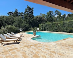 Cijela kuća/apartman - Gite I Et Provencalsk Landsted Med Swimmingpool (La Tour-d'Aigues, Francuska)
