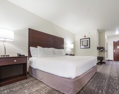 Hotel Cobblestone Inn & Suites - Winters (Winters, USA)
