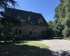 Toàn bộ căn nhà/căn hộ Maison De CaractÈre Proche Dinan / CÔte D'emeraude (Pleugueneuc, Pháp)