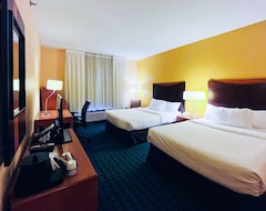 Hotel Comfort Inn & Suites (Olathe, Sjedinjene Američke Države)