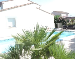 Toàn bộ căn nhà/căn hộ Detached Villa With Pool Near Montpellier For 6 People (Vendargues, Pháp)