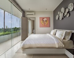 Hotelli The Double View Mansions Bali (Seminyak, Indonesia)