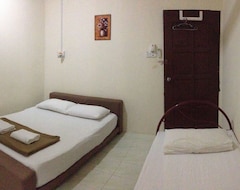 Hotelli Semarak Beach Inn (Dungun, Malesia)
