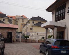 Khách sạn La Playa Suites (Lagos, Nigeria)