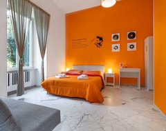 Bed & Breakfast Colori e Note (Napulj, Italija)