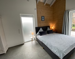 Toàn bộ căn nhà/căn hộ Holiday House With Barrel Sauna (lee + Luv) Free Wifi (Edertal, Đức)