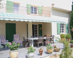 Koko talo/asunto La Maison Des Oliviers (Maurens, Ranska)