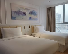 Otel Magnificent International (Şangay, Çin)