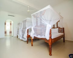 Khách sạn Visitors Inn (Zanzibar City, Tanzania)