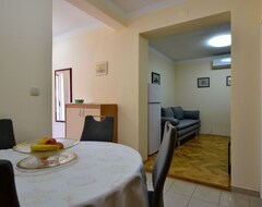 Toàn bộ căn nhà/căn hộ Apartment Simicic (rab162) In Rab/rab - 4 Persons, 2 Bedrooms (Barbat, Croatia)