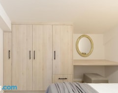 Tüm Ev/Apart Daire Zissis Suites 3-bedroom Downtown Apartment (Zante - Town, Yunanistan)