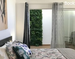 Toàn bộ căn nhà/căn hộ Luxury Shotgun Apartments (Azeitão, Bồ Đào Nha)
