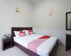 Hotelli OYO 1236 Elite Residence (Manado, Indonesia)