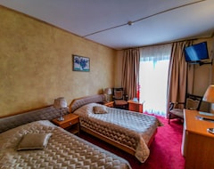 Hotel Belvedere (Predeal, Romania)
