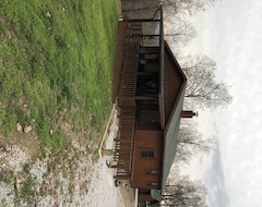 Toàn bộ căn nhà/căn hộ Rustic Ridge Mountain Top Cabin (Lead Hill, Hoa Kỳ)
