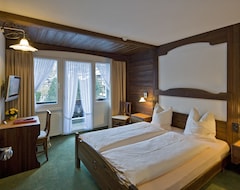Khách sạn Hotel Antika (Zermatt, Thụy Sỹ)