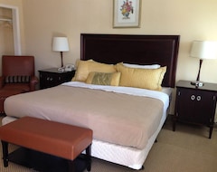 Khách sạn Travel Inn & Suites (Humble, Hoa Kỳ)