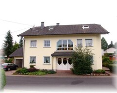 Toàn bộ căn nhà/căn hộ 3-Bed Apartment Fewo 1 - Apartment Rosel Frink (Niederelbert, Đức)