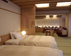 Hotel Kasugai (Yamanashi, Japón)