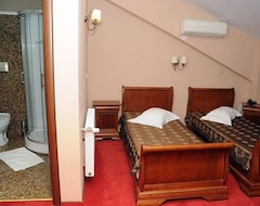 Hotel Best (Ploieşti, Rumanía)