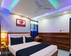 Khách sạn Collection O Hotel Royal Sangrila (Patna, Ấn Độ)