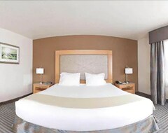 Hotel Holiday Inn Express Monterey-Cannery Row (Monterey, USA)