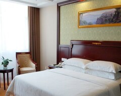 Vienna Hotel Qingdao Jiaozhou (Jiaozhou, China)