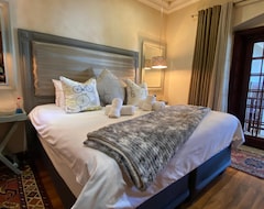 Otel Spacube Luxury Suites (Pretoria, Güney Afrika)