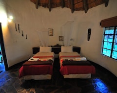 Khách sạn Timbavati Safari Lodge (Hoedspruit, Nam Phi)