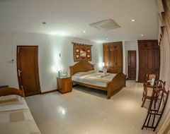Khách sạn Hotel Villa Viana (Marawila, Sri Lanka)
