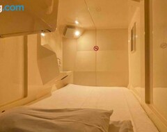 Khách sạn Men Only Capsule Room & Sauna, Bathhouse Nanxingzhuanyongsauna&kapuseru Minami Shimokitazawa (Tokyo, Nhật Bản)