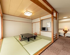 Ryokan Itoen Hotel New Sakura (Nikko, Japani)