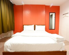 Khách sạn OYO 772 Lux Hotel (Teluk Intan, Malaysia)