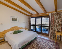 Hotel Garni San Giorgio Della Scala Rooms And Breakfast (Trento, Italy)