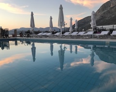 Hotel Continental (Masouri, Greece)