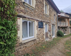 Toàn bộ căn nhà/căn hộ Gite Des Catalpas (Vollore-Ville, Pháp)