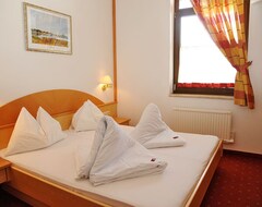 Hotel Alpina (Kleinarl, Austria)