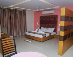 Hotelli Soorya Swagath (Palakkad, Intia)