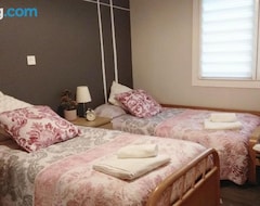Hotel Renovated And Central Flat: Wifi+dishwasher+garage (Lekeitio, Spanien)
