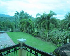 Hotel The Manor (Puerto Galera, Philippines)