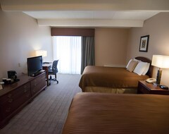 Eastland Suites Hotel & Conference Center Urbana (Urbana, USA)