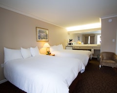 Khách sạn Glenwood Inn & Suites (Trail, Canada)
