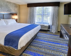 Hotel Holiday Inn & Suites Tupelo North (Tupelo, USA)