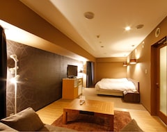 Hotel Annex (Sapporo, Japan)