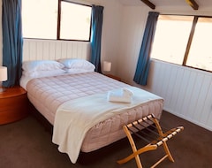 Motel Three Bedroom Family House (Palm Beach, Nueva Zelanda)