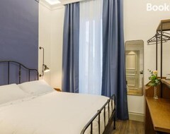 Bed & Breakfast Palazzo Fontana (Trevi, Ý)